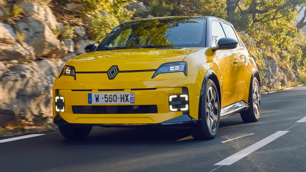 Renault's Adorable New Electric Car is So Cheap, You Won't Believe the Price